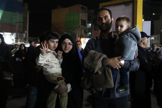 اجتماع مردم انقلابی غرب استان تهران در حمایت از حماسه آفرینی سپاه پاسداران