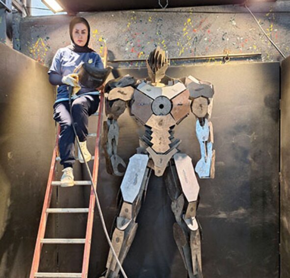 مجسمهسازی با ضایعات خودروی اسقاطی!