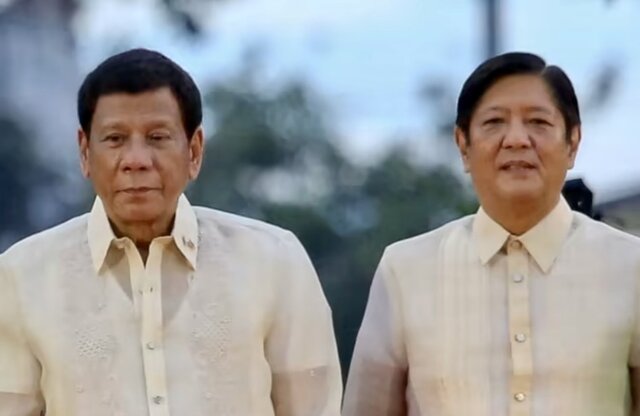 از راست، مارکوس و دوترته جواب رد فیلیپین به آمریکا و دادگاه بینالمللی کیفری