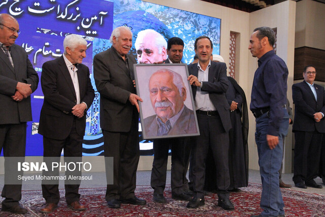 «عشق» محور اصلی آثار عطار