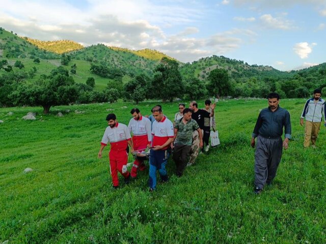 نجات جان یک گردشگر ۶۷ ساله در ارتفاعات روستای «کلم» بدره