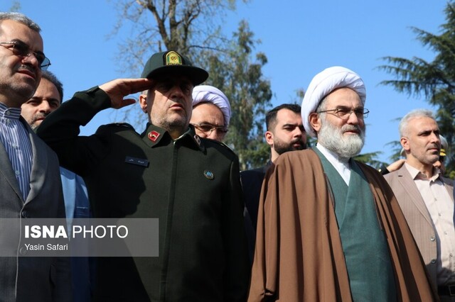 آغاز مراسم بزرگداشت روز ارتش در رشت