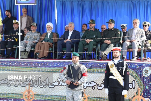 آغاز مراسم بزرگداشت روز ارتش در رشت