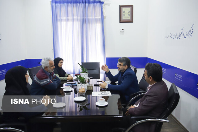 ورزش زورخانهای؛ مملو از آموزههای تربیتی است