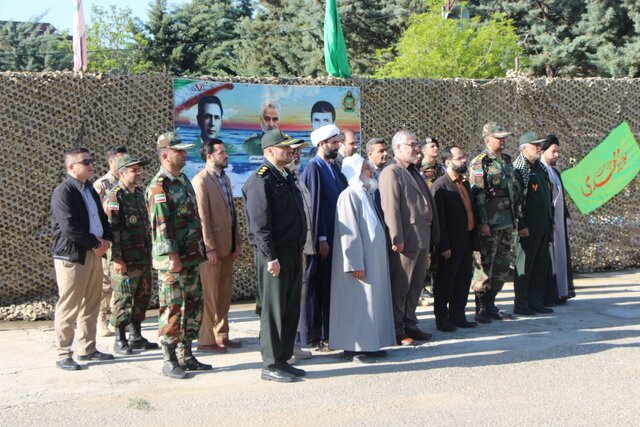 ارتش ایران اسلامی مکتبی و قدرتمند است 