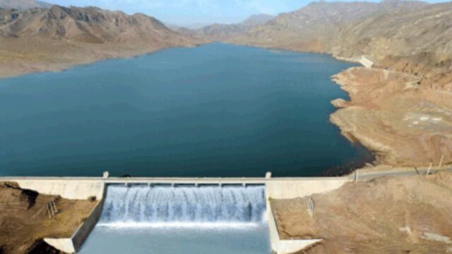 در بارندگیهای اخیر حدود ۱۰ میلیون مترمکعب آب به سدهای استان کرمان وارد شد در بارندگیهای اخیر حدود ۱۰ میلیون مترمکعب آب به سدهای استان کرمان وارد شد