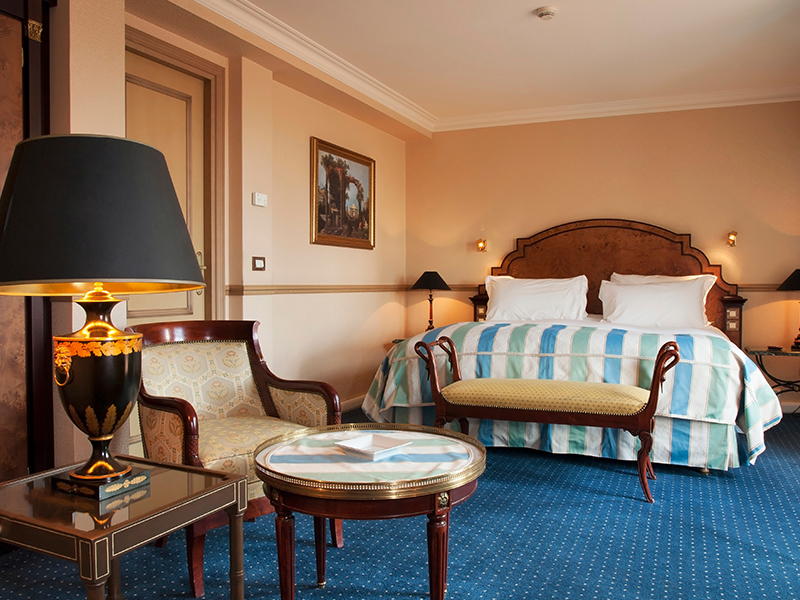 آشنایی با شگفتیهای طبیعی ترکیه: دریاچه وان