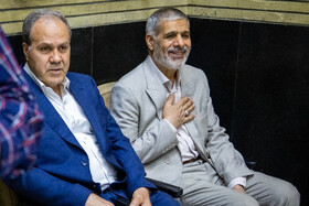 حسین فدایی، رئیس دفتر بازرسی ویژه مقام معظم رهبری در مراسم ختم مرحوم پرویز داوودی