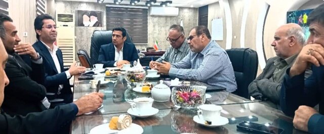 در جلسه اضطراری برای حفظ سهمیه فوتبال خوزستان در لیگ برتر چه گذشت؟ در جلسه اضطراری برای حفظ سهمیه فوتبال خوزستان در لیگ برتر چه گذشت؟