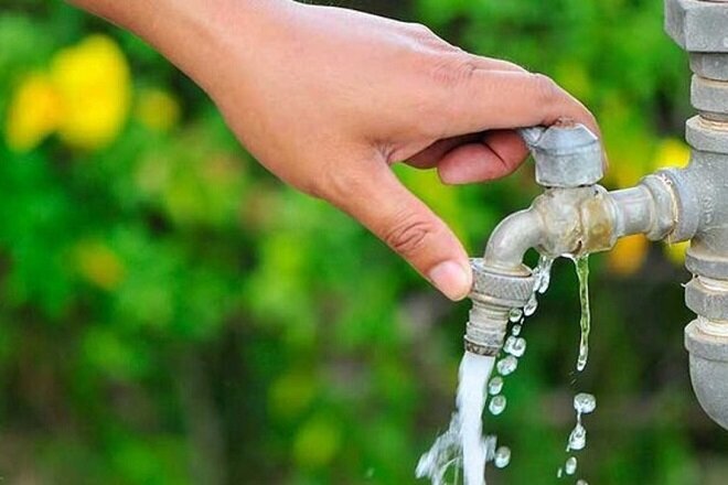آب شرب ۱۰۰ درصد روستاهای مناطق سیل‌زده خراسان جنوبی وصل شد