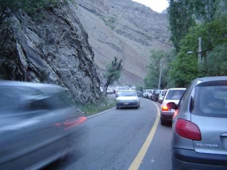 عکس تزئینی است اعلام محدودیتهای ترافیکی جادهها در تعطیلات پایان هفته/ چالوس و جاده فشم یکطرفه میشود
