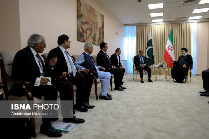 سفر رئیسی به پاکستان؛ آغازگر روند جدیدی از همکاری‌های تهران و اسلام آباد