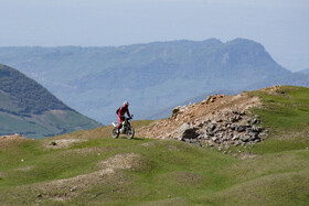 موتورسواری درارتفاعات برفچال، شهرستان مینودشت - استان گلستان