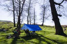 گردشگران درارتفاعات برفچال، شهرستان مینودشت - استان گلستان