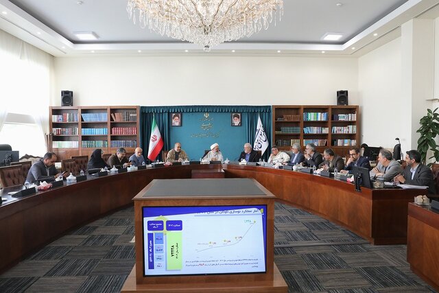 تشکیل کارگروهی درباره اتباع خارجی در وزارت کشور/تسریع در صدور کارت ملی تشکیل کارگروهی درباره اتباع خارجی در وزارت کشور/تسریع در صدور کارت ملی