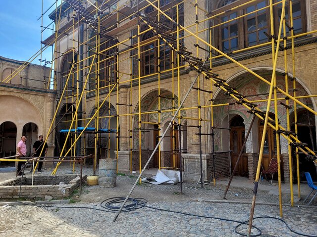 سرنوشت عمارت در اجارۀ عباس ایروانی چه میشود؟