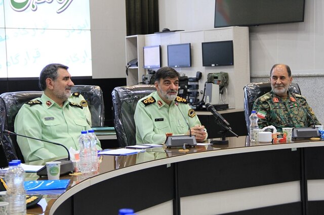 فرمانده فراجا: هیچ ماموریتی حساستر از اجرای طرح نور وجود ندارد فرمانده فراجا: هیچ ماموریتی حساستر از اجرای طرح نور وجود ندارد