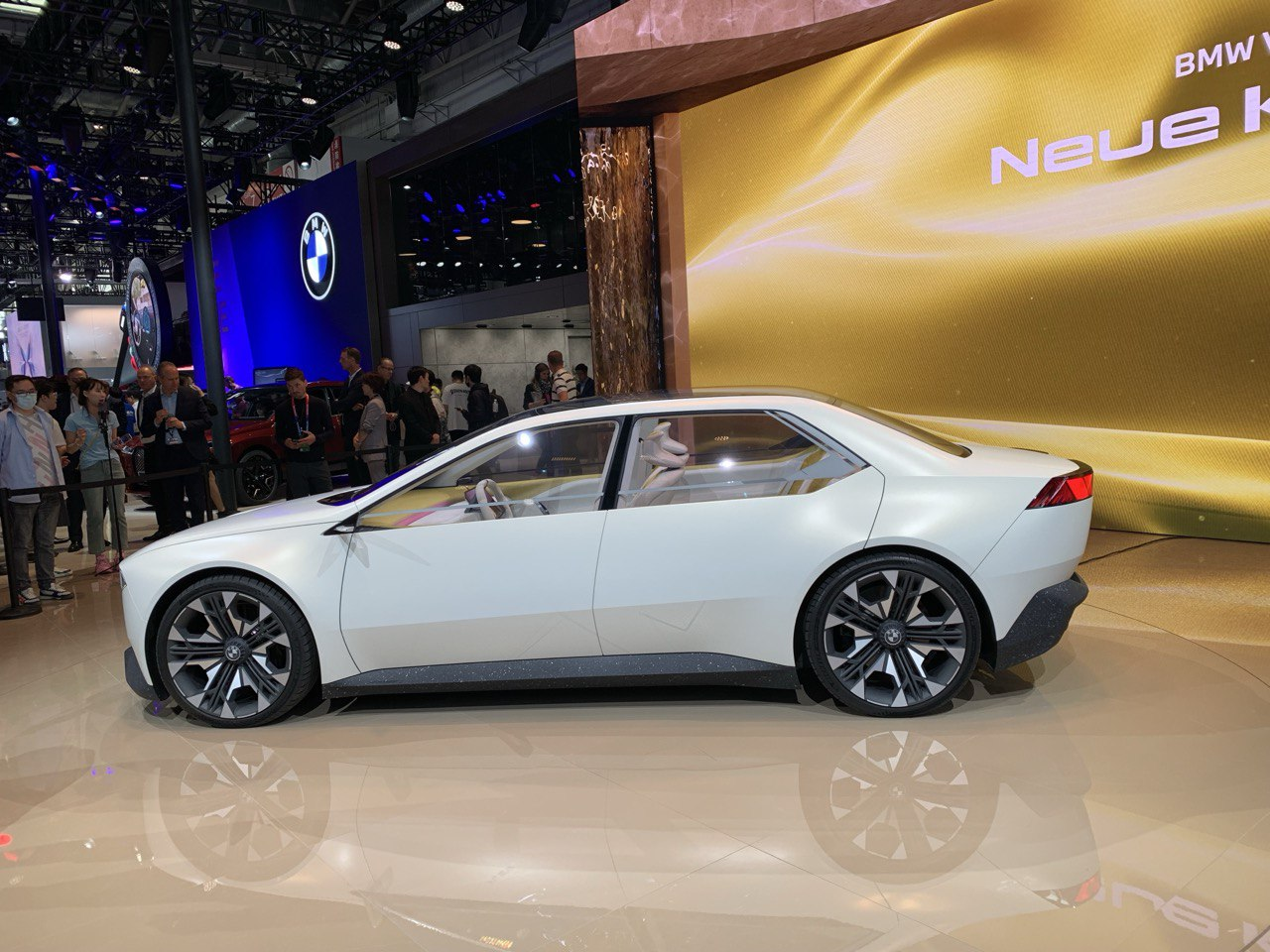 نمایشگاه بین المللی خودرو در پکن آغاز بهکار کرد+ تصویر