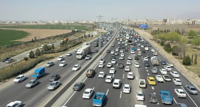 تردد بیش از ۱۹ میلیون خودرو از محورهای مواصلاتی استان البرز