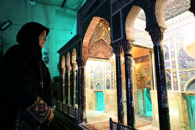 ساخت مستند تصویری شبیهسازی حرم مطهر امام حسین (ع) در شیراز ساخت مستند تصویری شبیهسازی حرم مطهر امام حسین (ع) در شیراز