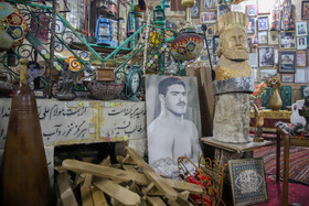 تصاویری از پهلوانان، در زورخانه پهلوان رستم، شهر توس قدیم - مشهد