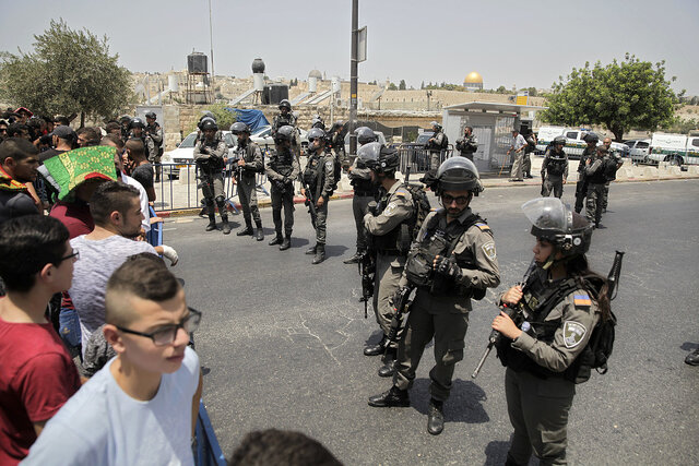 یورش شهرکنشینان به آرامگاه حضرت یوسف (ع)/ محدودیتها در قدس اشغالی برای نمازگزاران