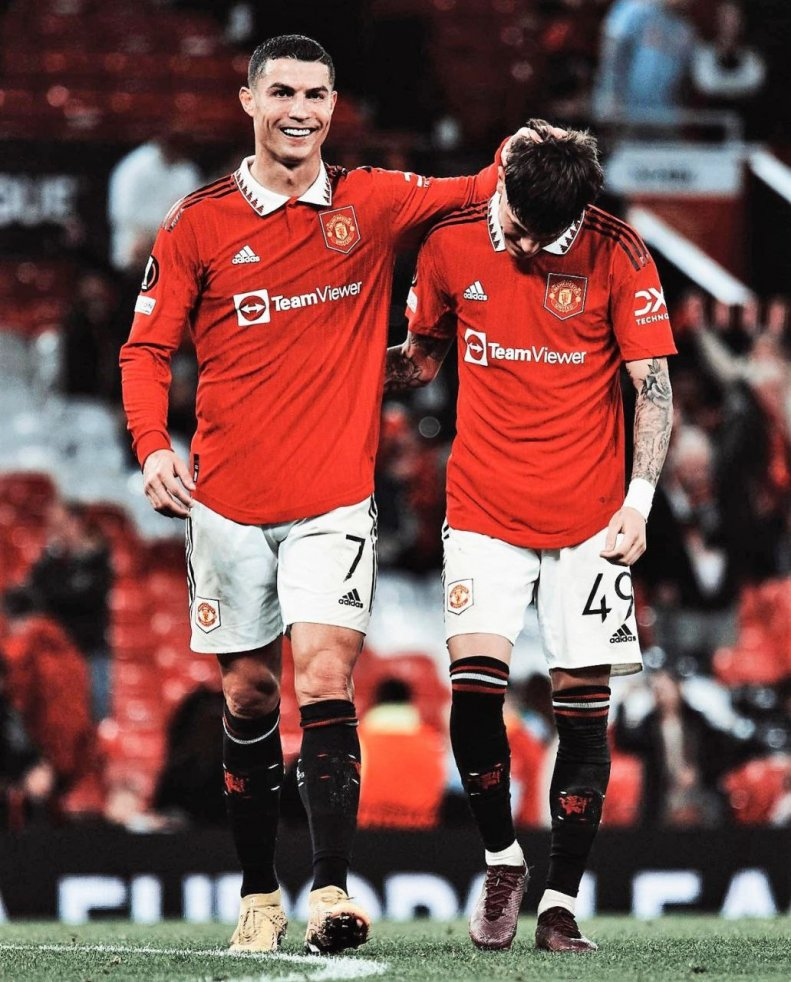 ستارگانی که با رؤیای 'رونالدو شدن' بزرگ شدند!