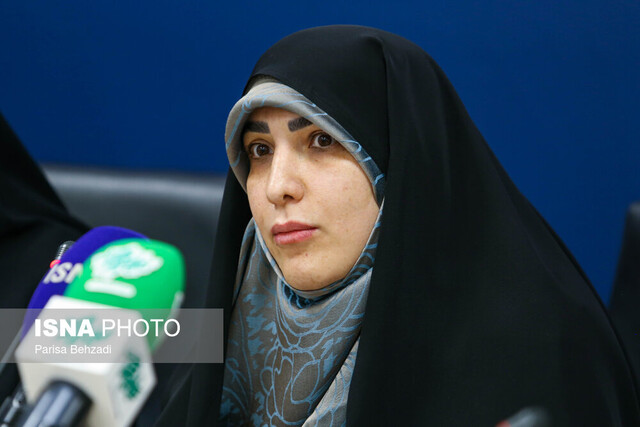 حضور نماینده خانم در مجلس از حوزه انتخابیه تهران اهمیت زیادی دارد حضور نماینده خانم در مجلس از حوزه انتخابیه تهران اهمیت زیادی دارد