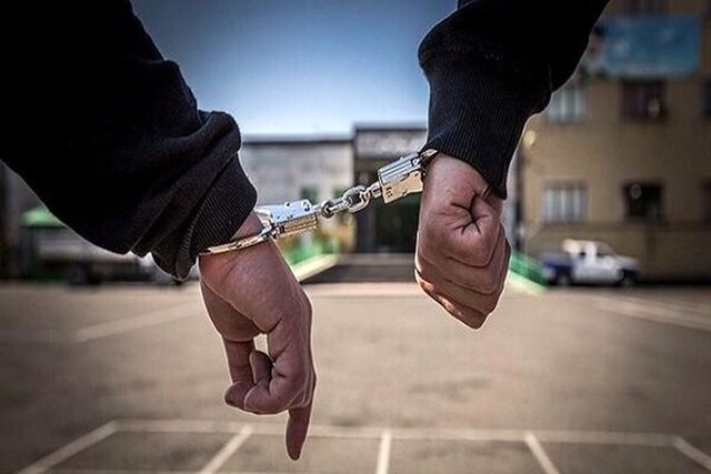 بازداشت سارقان به عنف در خرمآباد بازداشت سارقان به عنف در خرمآباد
