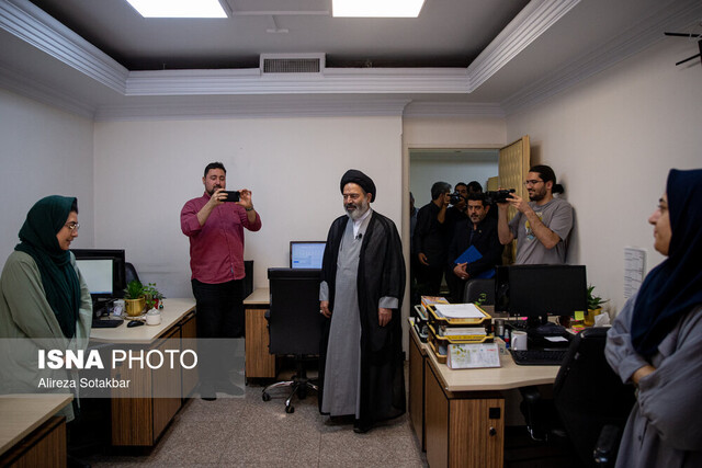 بازدید نماینده ولی فقیه در حج از ایسنا