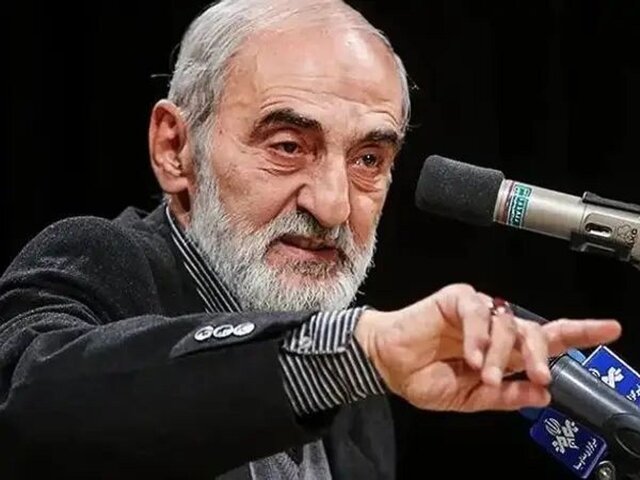 شریعتمداری: مرحوم احسان طبری خدمت بزرگی به نظام اسلامی کرد شریعتمداری: مرحوم احسان طبری خدمت بزرگی به نظام اسلامی کرد