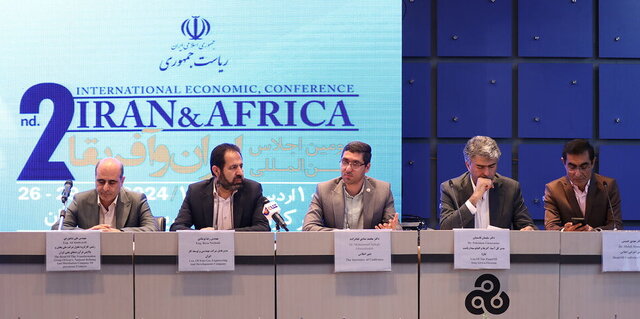 چشمانداز روشن توسعه همکاری ایران و آفریقا طی ۲ دهه آینده چشمانداز روشن توسعه همکاری ایران و آفریقا طی ۲ دهه آینده
