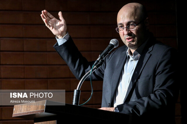 نکوداشت اکبر زنجانپور همراه با شرم و حیای نوید محمدزاده نکوداشت اکبر زنجانپور همراه با شرم و حیای نوید محمدزاده