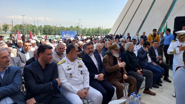 وزیر فرهنگ: با هیچکس درباره «خلیج فارس» اختلاف نظر نداریم