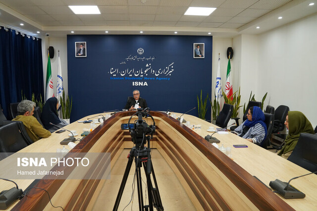 ناگفتههای فرهاد توحیدی از «مست عشق»/ پیر شدیم