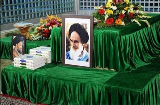 اعزام ۱۴ دستگاه اتوبوس زائران مرقد امام(ره) از منطقه شرق شیراز اعزام ۱۴ دستگاه اتوبوس زائران مرقد امام(ره) از منطقه شرق شیراز