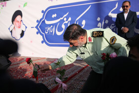 حضور سردار احمدرضا رادان فرمانده کل انتظامی در اجتماع مردمی حمایت از طرح نور در مشهد