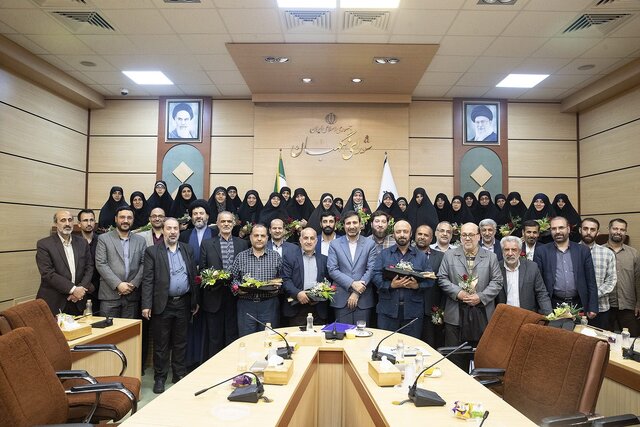 سخنگوی شورای نگهبان: مفتخر به بهرهگیری از مشارکت معلمان در نظارت بر انتخابات هستیم سخنگوی شورای نگهبان: مفتخر به بهرهگیری از مشارکت معلمان در نظارت بر انتخابات هستیم