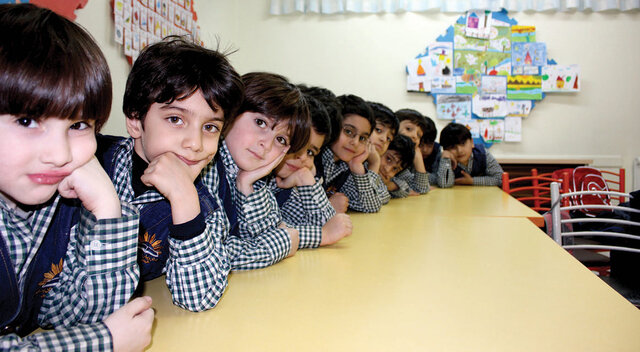 از معلمبلاگری تا عجیبترین هدیه برای روز معلم! از معلمبلاگری تا عجیبترین هدیه برای روز معلم!