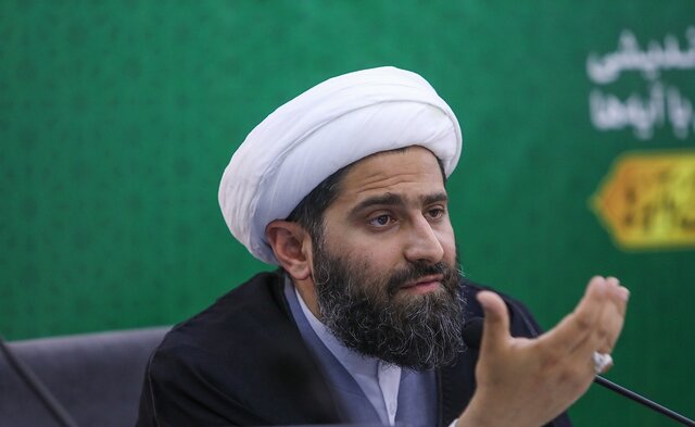 نشست هماندیشی «طرح زندگی با آیهها» برگزار شد