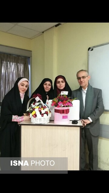 معلمی که برای نسل جوان جاذبه داشت