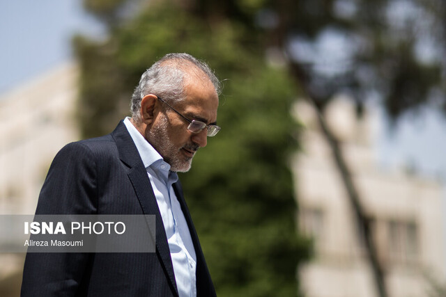 عکس: آرشیو حسینی: نگاه مردم دنیا به انتخابات ماست