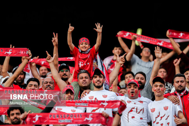 تصویر آرشیوی است. ویدیو/ گزارش ایسنا از ورزشگاه آزادی پیش از بازی پرسپولیس و مس رفسنجان