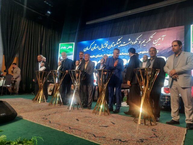 کرمان میتواند پایه خوبی برای فوتبال ایران باشد