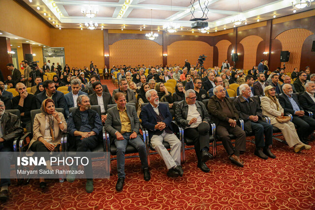 شیراز میراثدار فرهنگ غنی و شهر انسانهای معتدل است