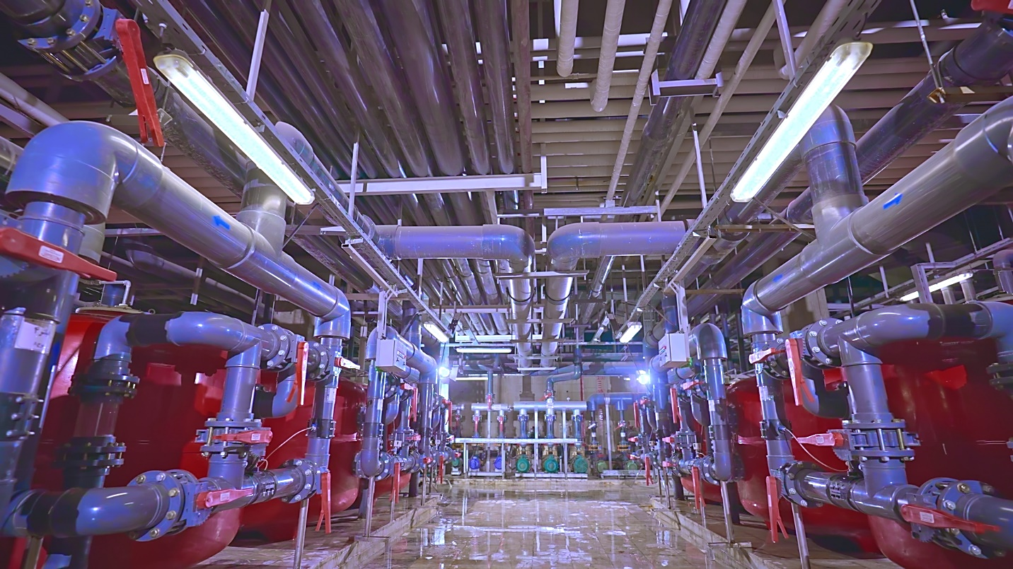 آب؛ گرانبهاترین دارایی مجموعه ورزشی موجهای آبی مشهد