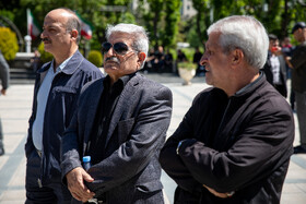 غلامعلی پیر ایرانی، مجری پیشکسوت در مراسم تشییع پیکر مسعود اسکویی