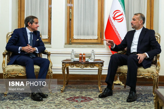 رایزنی گروسی و امیر عبداللهیان در تهران همکاری ایران و آژانس تحت تاثیر رفتار بیثبات و متناقض آمریکا قرار نگیرد