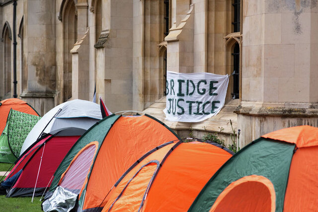 دانشجویان دانشگاه کمبریج هم به جمع معترضان صهیونیست پیوستند