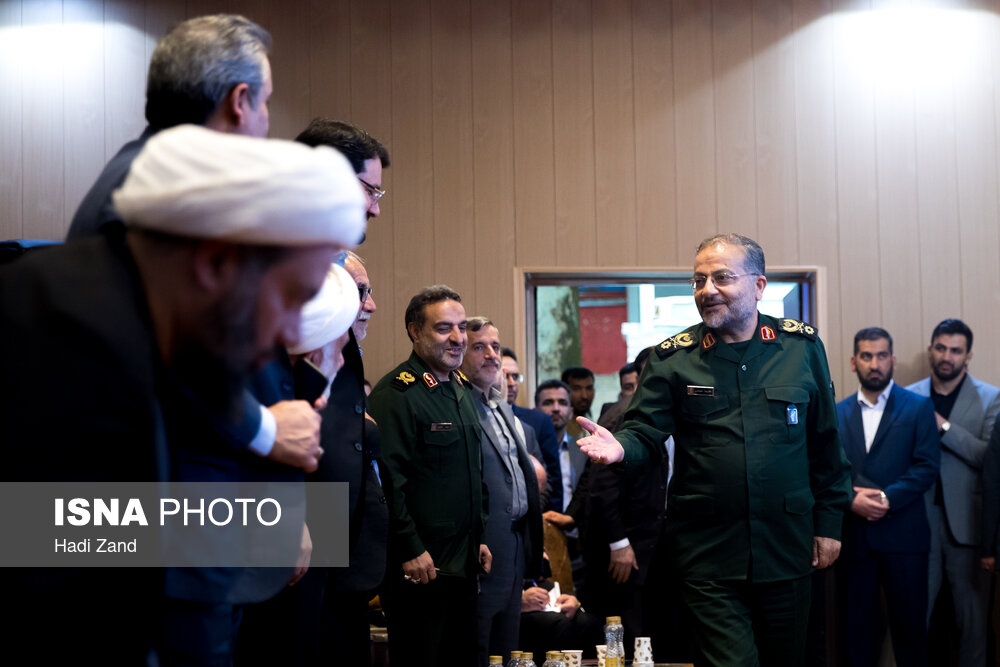 نخستین گردهمایی گروههای جهادی و وزارت راه و شهرسازی